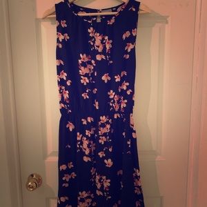 Light, pretty, airy summer dress